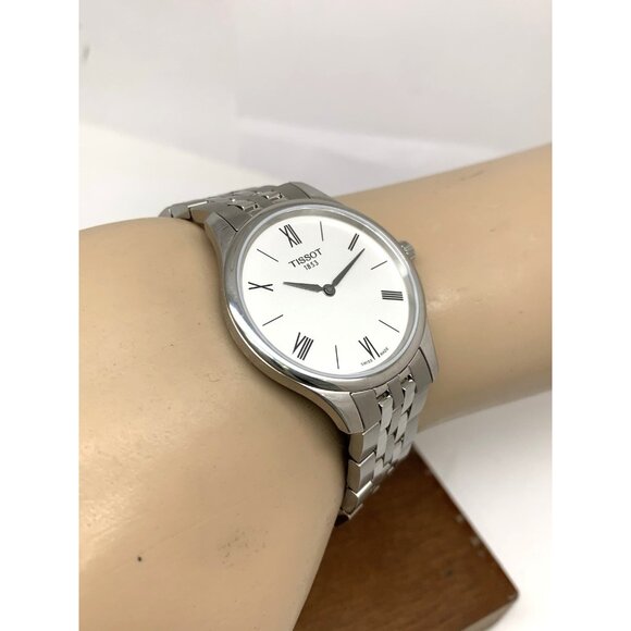 Tissot Women's Watch Swiss Quartz Silver Dial Stainless Steel T0632091103800 - Picture 5 of 13